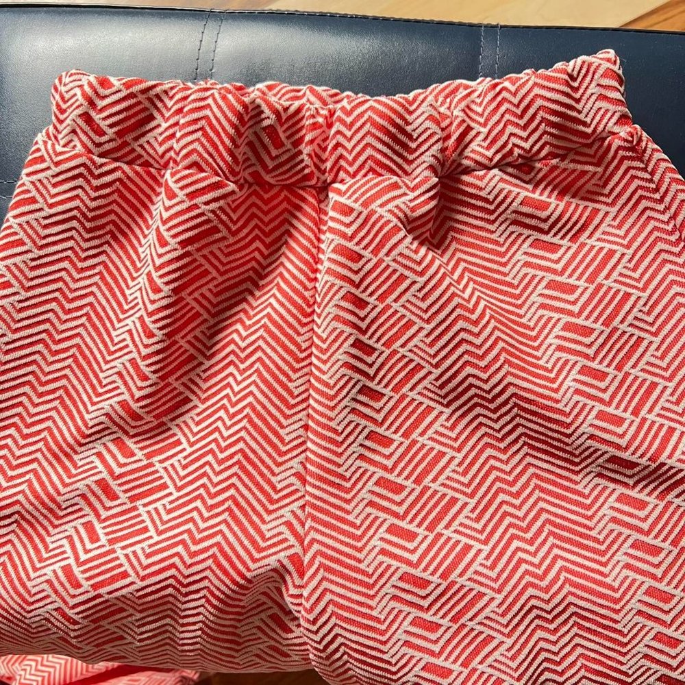 SOLD 1970s polyester red & white chevron high waist wide leg - Picture 3 of 10